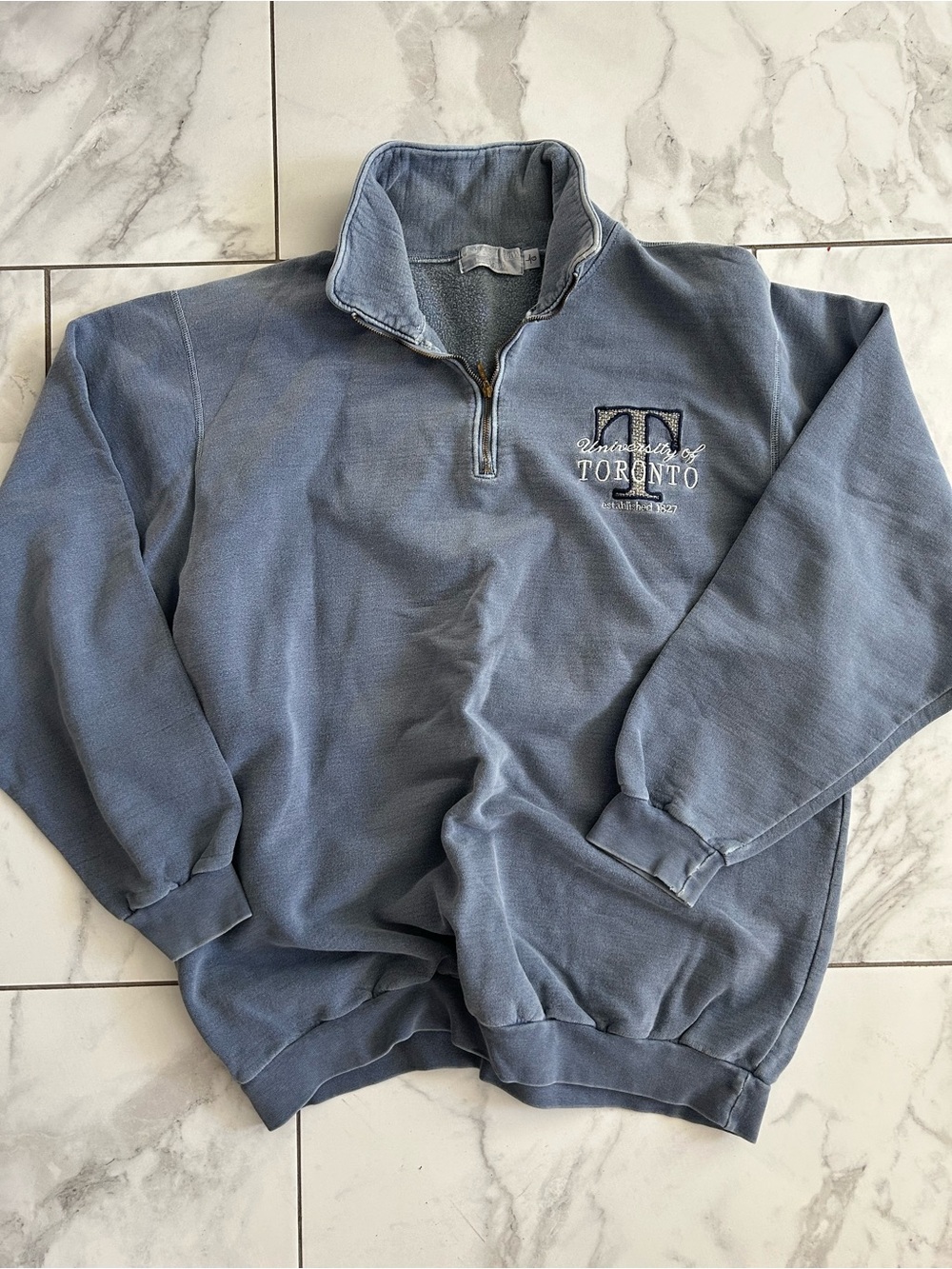 90’s Vintage University of Toronto Quarter Zip Oversize Sweater